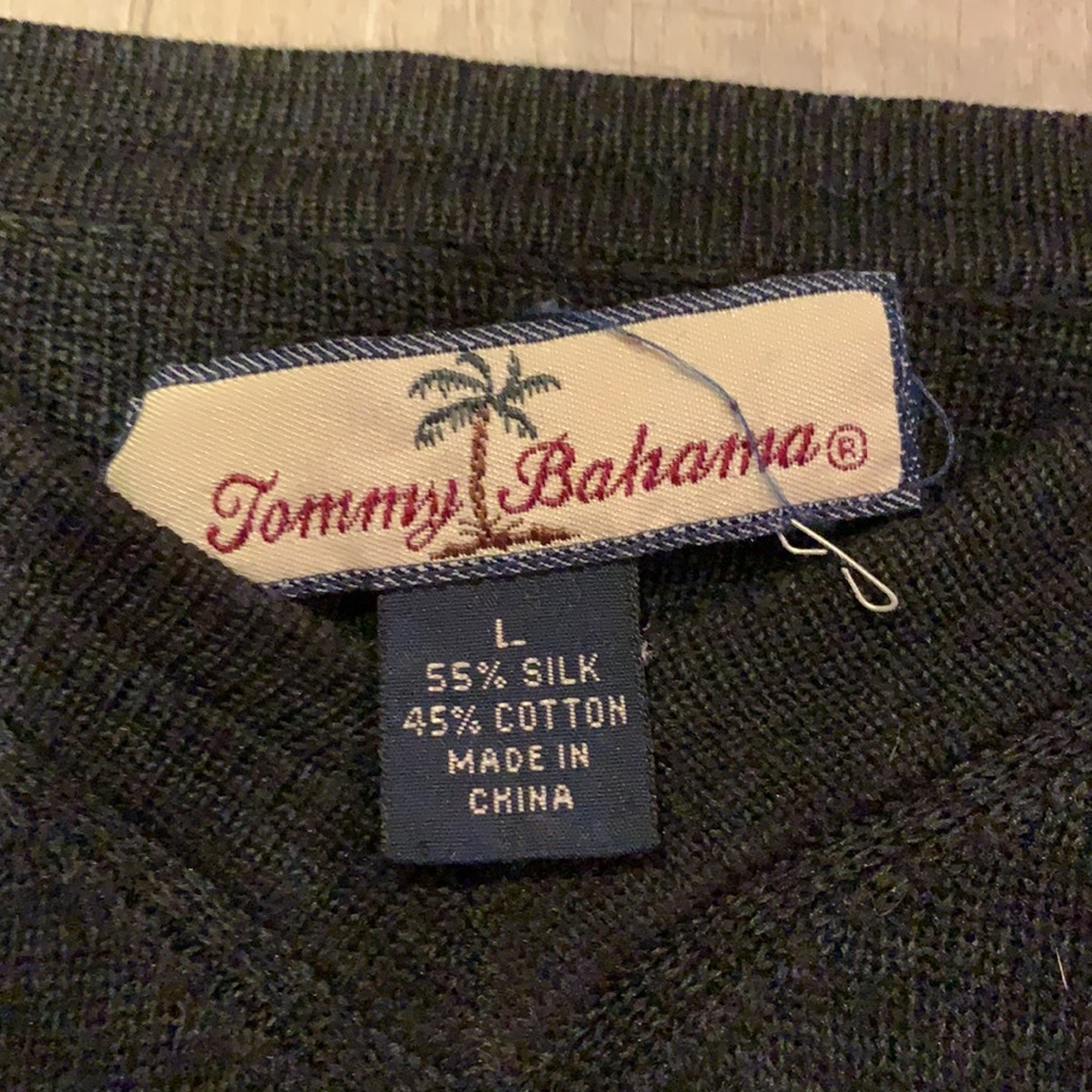 Tommy Bahama Sweater - Picture 2 of 2